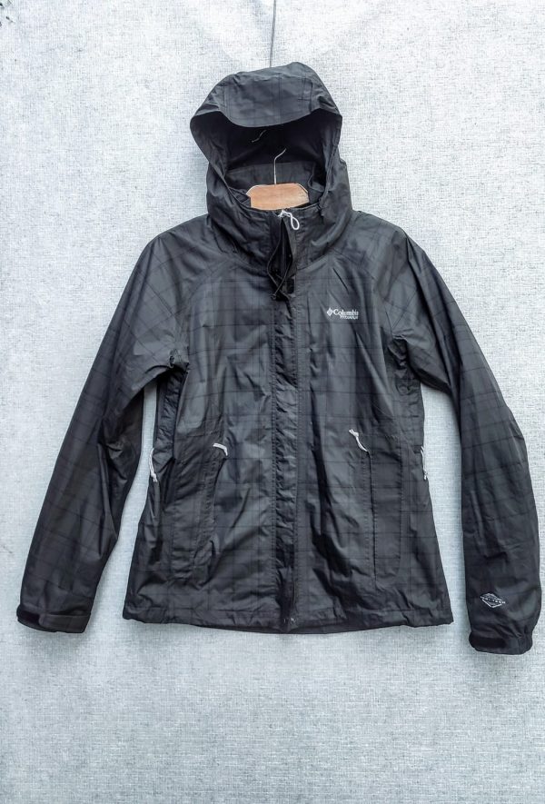 Chaqueta Cortaviento Columbia, Mujer, Talla M, Grís Grafito
