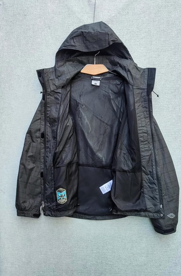 Chaqueta Cortaviento Columbia, Mujer, Talla M, Grís Grafito - Imagen 5