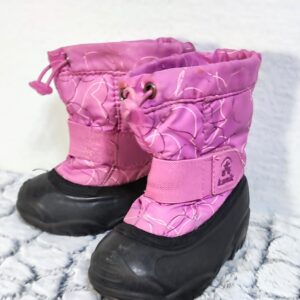Bota Kamik, Niña, Talla 24, Negro/Rosado