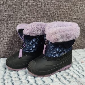 Bota Kamik, Unisex, Talla 26, Negro